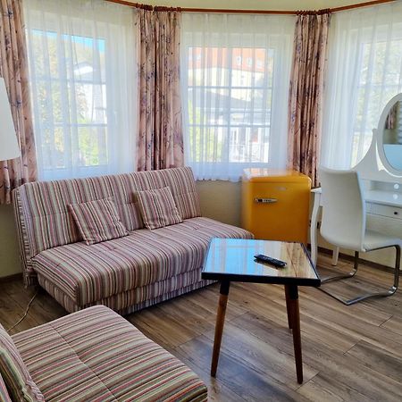 Hotel Waterkant Sassnitz Bagian luar foto